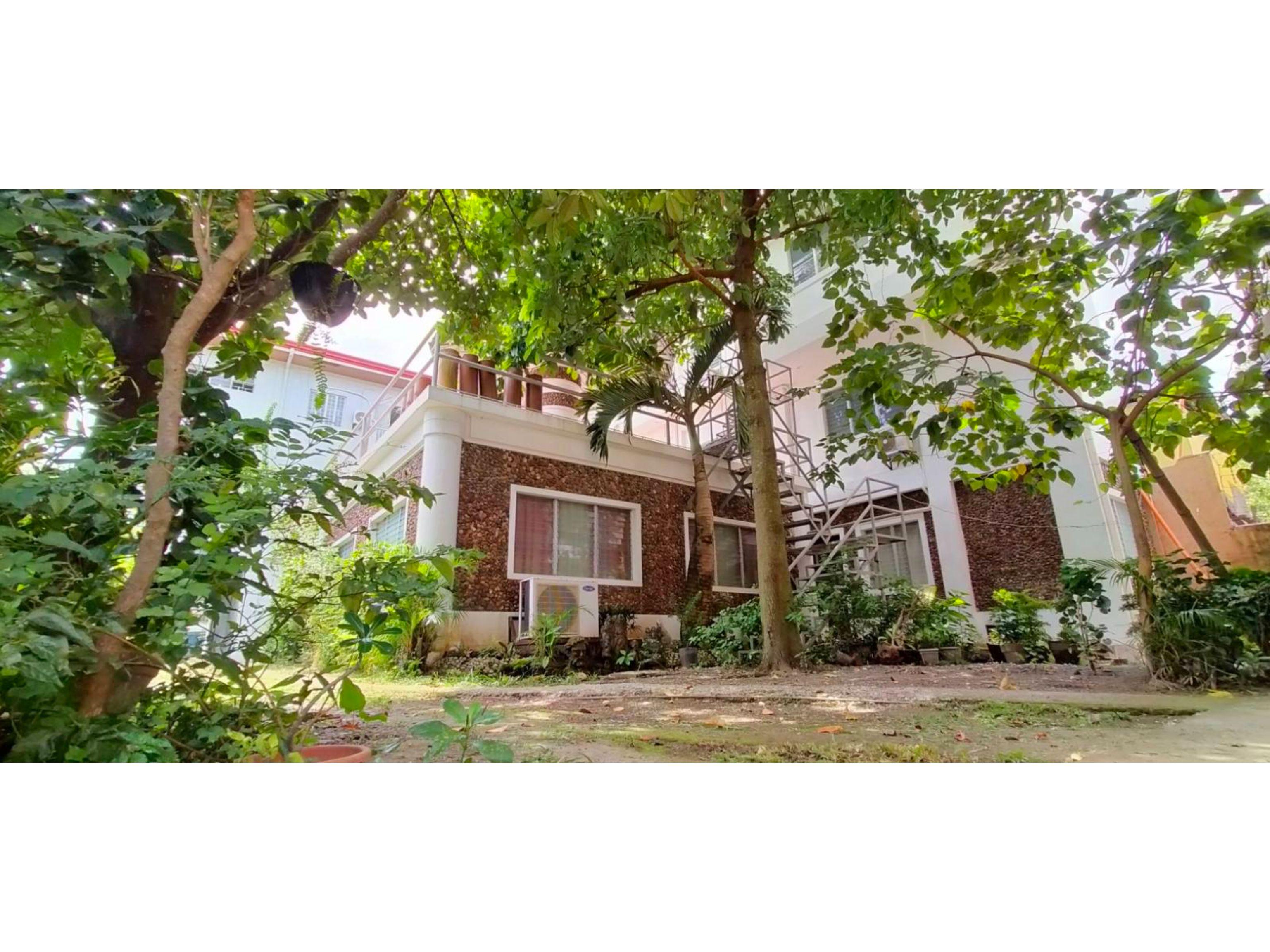 Oyo 799 Ddd Habitat Iloilo Hotel Ngoại thất bức ảnh