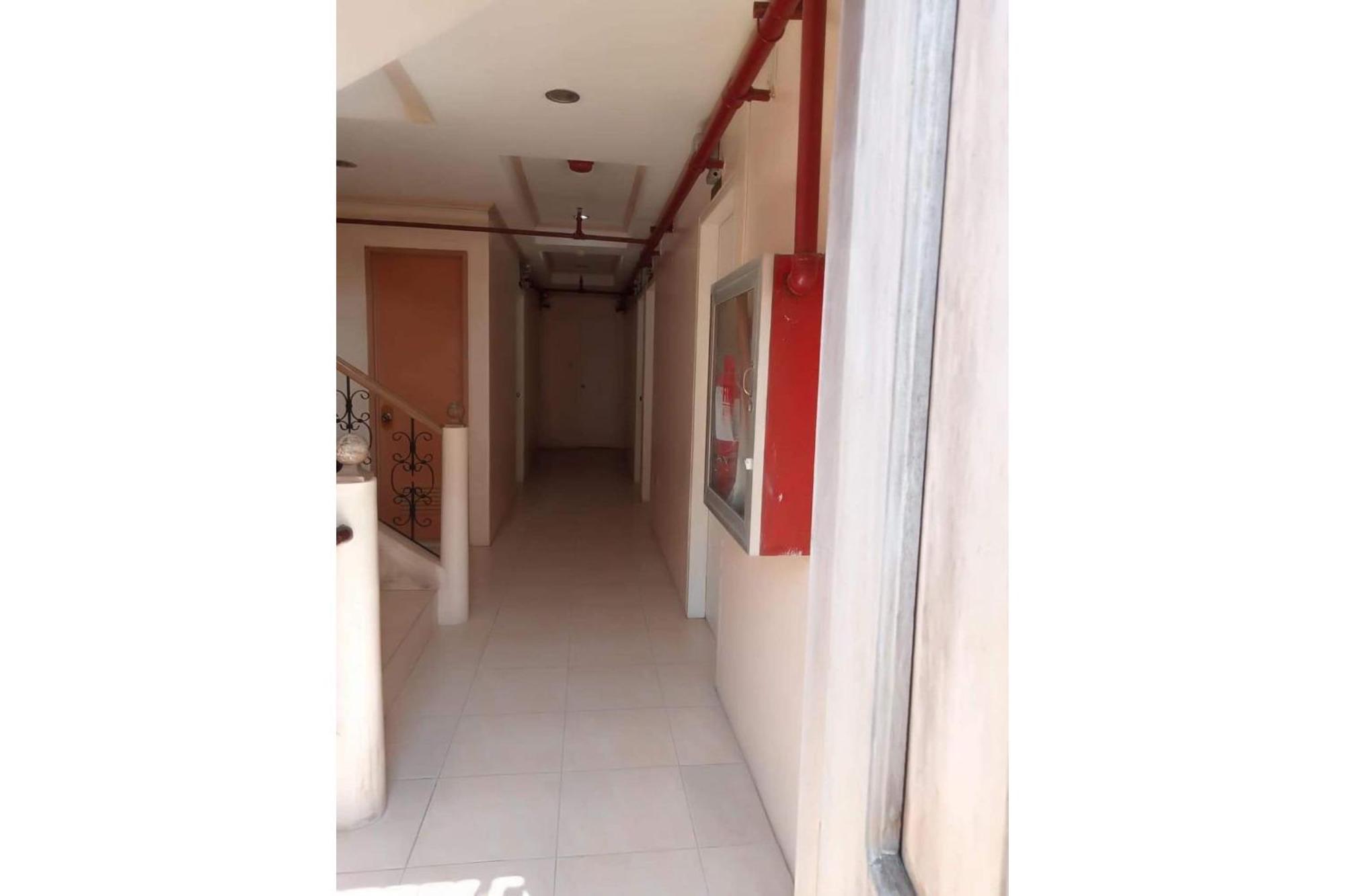 Oyo 799 Ddd Habitat Iloilo Hotel Ngoại thất bức ảnh
