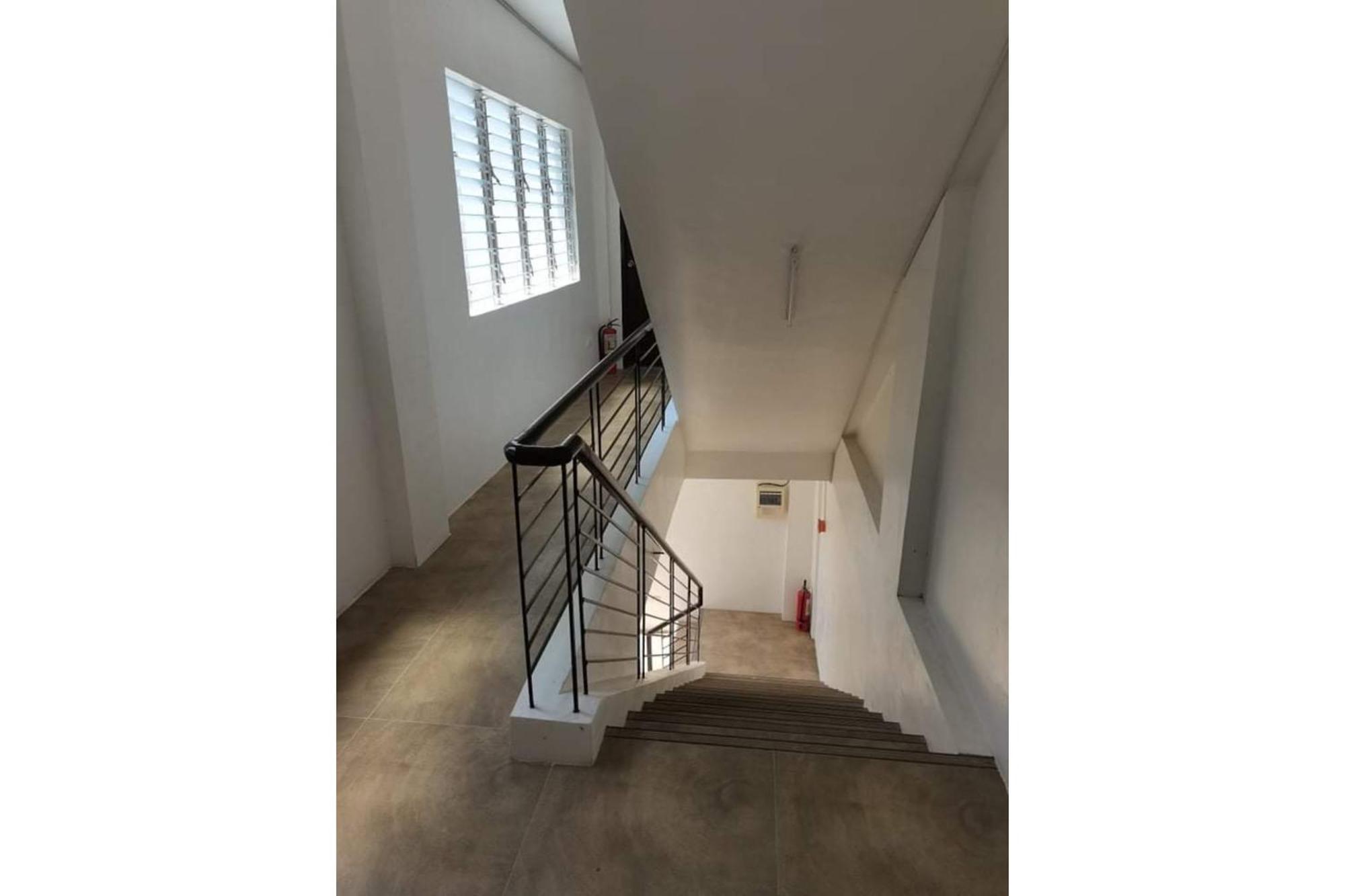 Oyo 799 Ddd Habitat Iloilo Hotel Ngoại thất bức ảnh